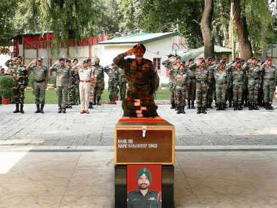 एलओसी पर पट्रोलिंग के दौरान हुई लैंड स्लाइड, सेना का जवान शहीद