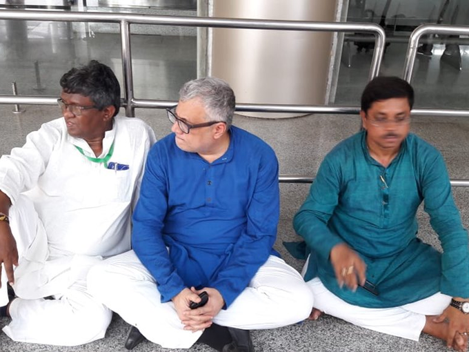 tmc delegation varanasi