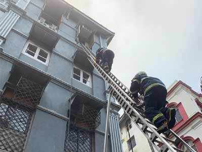 मुंबई: चर्चिल चेंबर इमारत आग दुर्घटनेत एकाचा मृत्यू