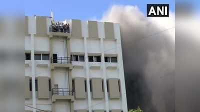 मुंबई: एमटीएनएल बिल्डिंग में लगी आग, 84 लोगों को सुरक्षित बचाया गया