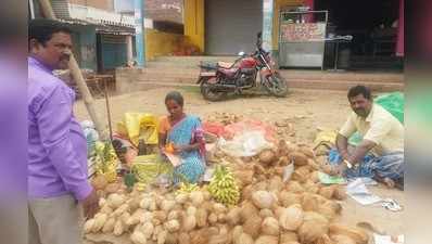 ಪಪಂ ಸದಸ್ಯೆ ಫುಟ್‌ಪಾತ್‌ ವ್ಯಾಪಾರಿ!