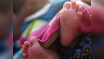 इलाज के लिए दिल्ली आ रही बच्ची की फ्लाइट में मौत