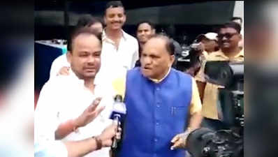 झारखंड: बीजेपी मंत्री ने मुस्लिम विधायक को ‘जय श्री राम’ का नारा लगाने को कहा, देखें विडियो