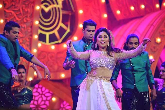 Archana Suseelan in a dance performance