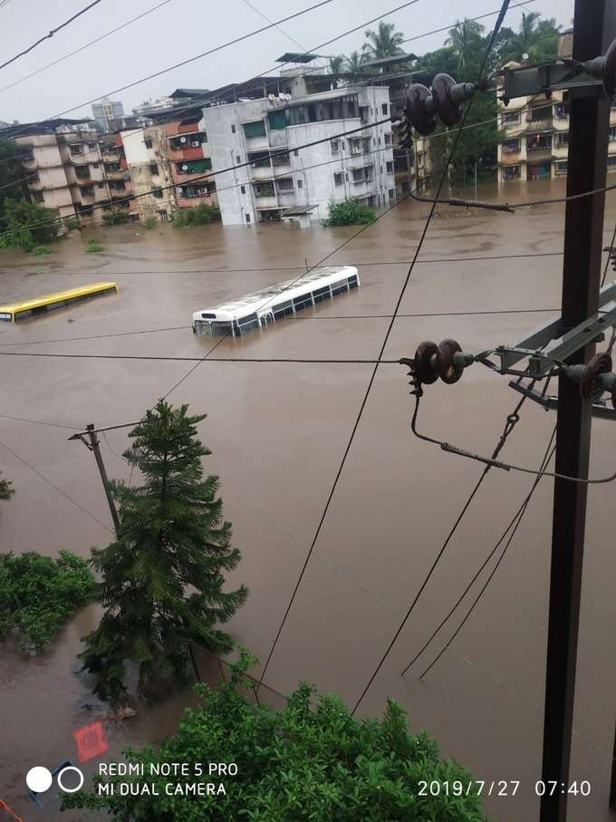 ಪನ್ವೇಲ್‌ನಲ್ಲಿ ಮುಳುಗಿದ ಬಸ್‌ 