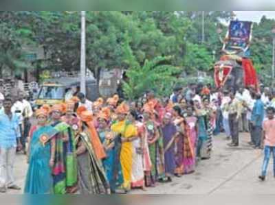 ಸಮಾಜದ ಏಳ್ಗೆಗೆ ಒಗ್ಗಟ್ಟಿನಿಂದ ಶ್ರಮಿಸಿ