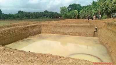 ಮಳೆಯಾಶ್ರಿತ ಕೃಷಿಗೆ ವರದಾನವಾಗಿರುವ ಕೃಷಿ ಹೊಂಡ