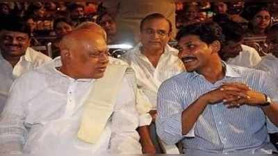 YS Jagan తెలివైన నేత, జాగ్రత్తపడకపోతే కష్టాలు తప్పవు.. రోశయ్య ఆసక్తికర వ్యాఖ్యలు