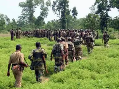 छत्तीसगढ़: बस्तर में नक्सलियों के IED ब्लास्ट में CRPF का एक जवान शहीद