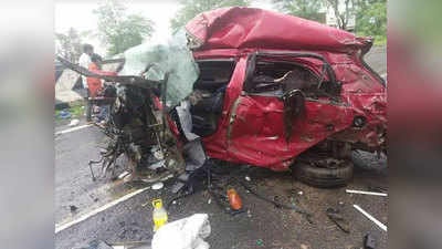 पुणे-बेंगलुरु हाइवे पर पेड़ से टकराई तेज रफ्तार कार, एक ही परिवार के 7 लोगों की मौत, एक गंभीर