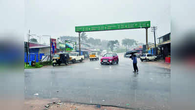 ಭಾರಿ ಮಳೆ, ಕೈಕೊಟ್ಟ ವಿದ್ಯುತ್‌