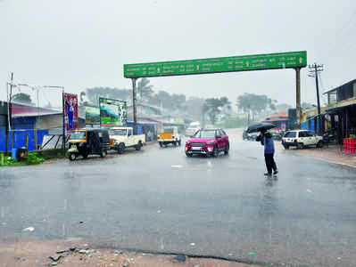 ಮಲೆನಾಡಲ್ಲಿ ಬಿಟ್ಟೂಬಿಡದ ಮಳೆ