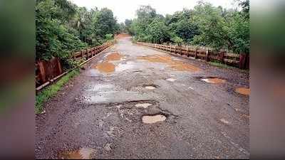 ಬಿರುಕು ಬಿಟ್ಟಿರುವ ಪಳ್ಳತ್ತಡ್ಕ, ಅಡ್ಕಸ್ಥಳ ಸೇತುವೆ