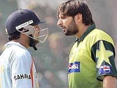 Shahid Afridi బాధపడకు లెక్క సరిచేస్తాం: గంభీర్