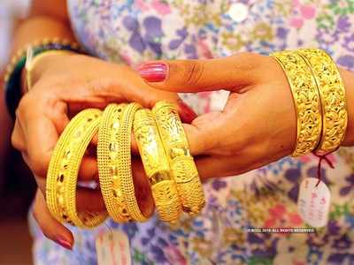 Gold Rate in Chennai: தங்கம் சவரனுக்கு ரூ.28 ஆயிரம்! 4 நாளில் ஆயிரம் அதிகம்!