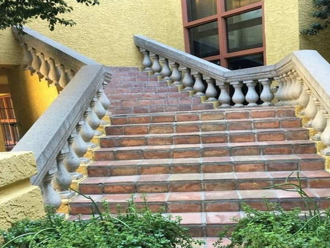 सफलता की सीढ़ियां
