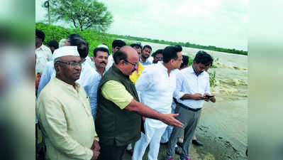 ಪ್ರವಾಹ ಪರಿಸ್ಥಿತಿ ವೀಕ್ಷಿಸಿದ ಸಂಸದ ಜಾಧವ್‌