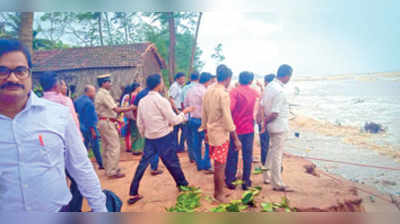 ಕಡಲ್ಕೊರೆತ ಪ್ರದೇಶಕ್ಕೆ ಭೇಟಿ