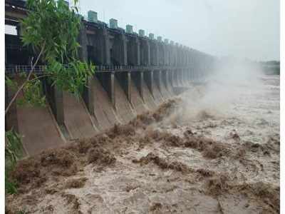 खान्देशात संततधार