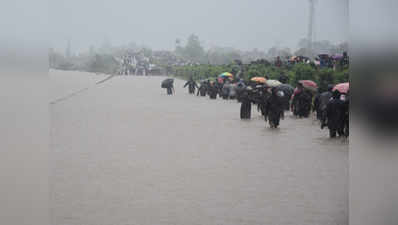 महाराष्ट्र बाढ़: मुंबई में आज फिर बारिश की संभावना, अब तक 27 की मौत, दो लाख से ज्यादा विस्थापित
