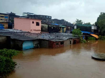 महाराष्ट्र बाढ़: साईं बाबा ट्रस्ट ने 10 करोड़ रुपये मदद की घोषणा की
