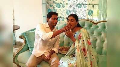 హైదరాబాద్: సీఎం జగన్‌కు రాఖీ కట్టిన సోదరి షర్మిళ