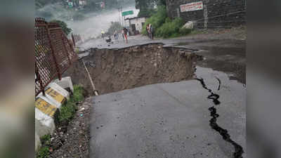हिमाचल: पावसामुळे ३२३ रस्त्यांवरील वाहतूक बंद