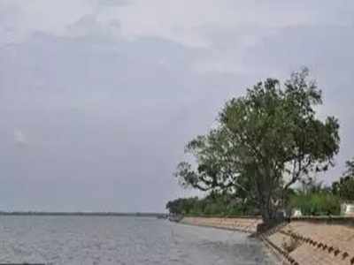 Tamil Nadu Dam Levels: சென்னை மக்களுக்கு மகிழ்ச்சி செய்தி- விடாத மழையால் சர்ரென்று உயர்ந்து வரும் நீர் நிலைகள்!