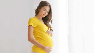 Pregnancy में दिखें ये 7 लक्षण तो तुरंत डॉक्टर को दिखाएं