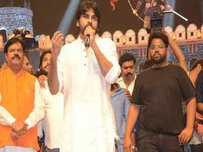 Pawan Kalyan: అన్నా నువ్ బద్దలకొట్టగలవ్.. చరిత్ర తిరగరాయగలవ్: పవన్ ఉద్వేగం