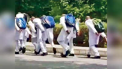 यूपी: मेडिकल यूनिवर्सिटी में 150 छात्रों के सिर मुड़ाने की घटना को वीसी ने बताया संस्कार