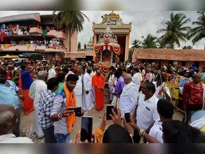 ಉಕ್ಕಡಗಾತ್ರಿ ಅಜ್ಜಯ್ಯನ ಬೆಳ್ಳಿ ರಥೋತ್ಸವ