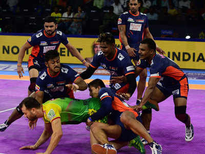 PKL: बंगाल वॉरियर्स ने पटना पाइरेट्स को 35-26 से हराया