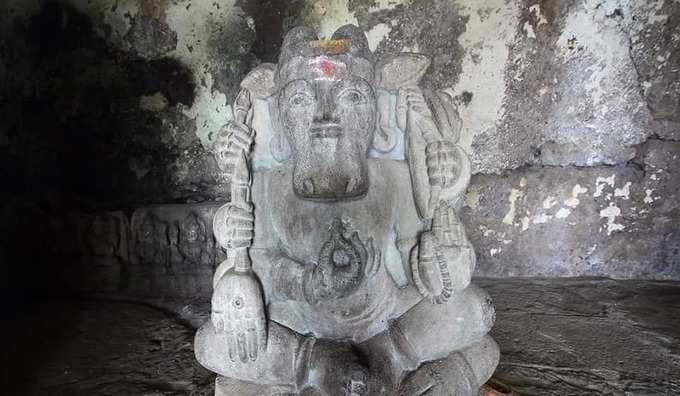 Badeswar Mahadev Temple 1