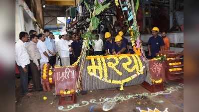 जयवंत शुगर्समध्येरोलर पूजन