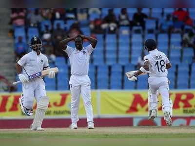India vs West Indies: കോഹ‍്‍ലിക്കും രഹാനെക്കും അ‍ർധശതകം, ഇന്ത്യക്ക് മികച്ച ലീഡ്