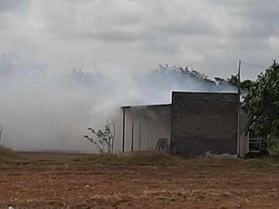 सोलापूर: फटाके निर्मिती कारखान्यात स्फोट