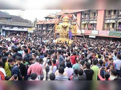 ಸಾವಿರಾರು ಕೃಷ್ಣ ಭಕ್ತರ ನಡುವೆ ಶ್ರೀಕೃಷ್ಣ ಲೀಲೋತ್ಸವ