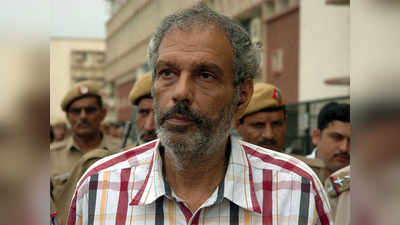 नक्सल नेता कोबाड गांधी को सूरत पुलिस ने किया गिरफ्तार