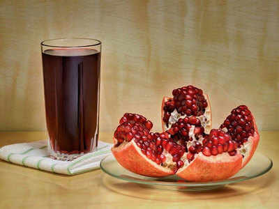 प्रेग्नेंसी में Pomegranate Juice पीने से होता है बच्चे के दिमाग का बेहतर विकास