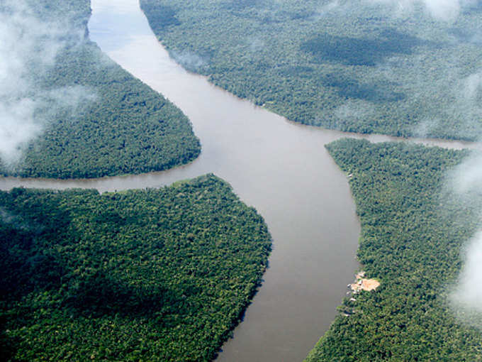 ​अमेजन नदी