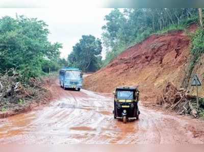 ಕರಿಂಬಿಲದಲ್ಲಿವಾಹನ ಸಂಚಾರ ಮತ್ತೆ ಆರಂಭ