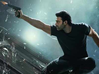 Prabhas Saaho: ‘సాహో’ హైలైట్స్.. స్టేడియంలో సిక్స్ బాదాడా?