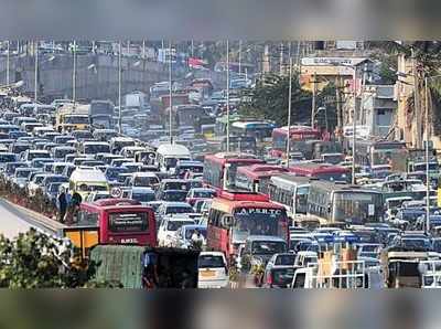 హైదరాబాద్‌లో భారీగా ట్రాఫిక్ జామ్.. నగరవాసికి నరకం, కారణాలివే