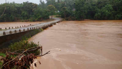 ಮತ್ತೆ ಆತಂಕ ಹೆಚ್ಚಿಸಿದ ಮಳೆ