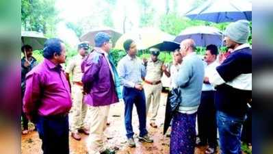 ಭಾರಿ ಶಬ್ದದ ಭಯಕ್ಕೆ ಊರುಬಿಟ್ಟರು!