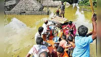 ఉద్ధృతంగా గోదావరి.. ఐదు రోజులుగా ముంపులోనే పలు గ్రామాలు 