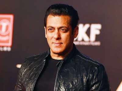 Salman khan: ‘దబంగ్ 3’ మోషన్ పోస్టర్.. విడుదల చేసిన రామ్ చరణ్