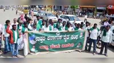 ಭಾರೀ ದಂಡ ವಿರೋಧಿಸಿ ಪ್ರತಿಭಟನೆ