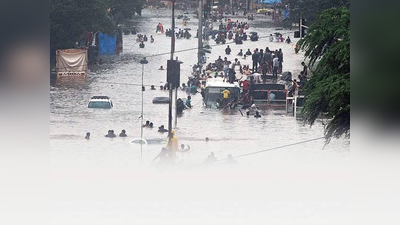 मुंबई में बाढ़ से 10 साल में 14,000 करोड़ का नुकसान